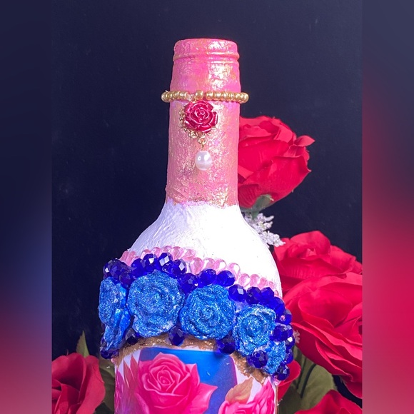 Hand Painted-Decoupaged Sugar Skull-Dia De Los Muertos-Day of the Dead Bottle - Picture 7 of 13